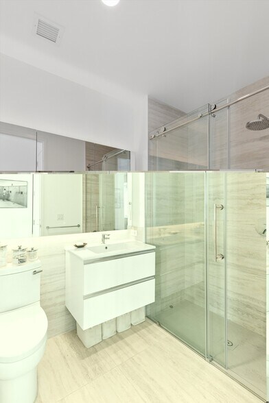 Building Photo - 25 Water St