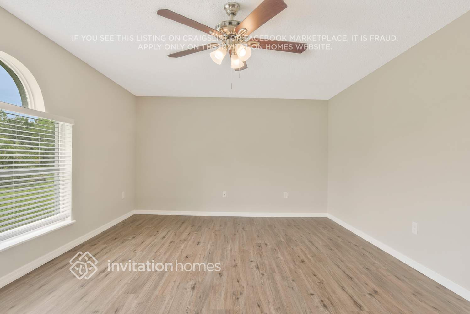 Building Photo - 10 Tamiami Way