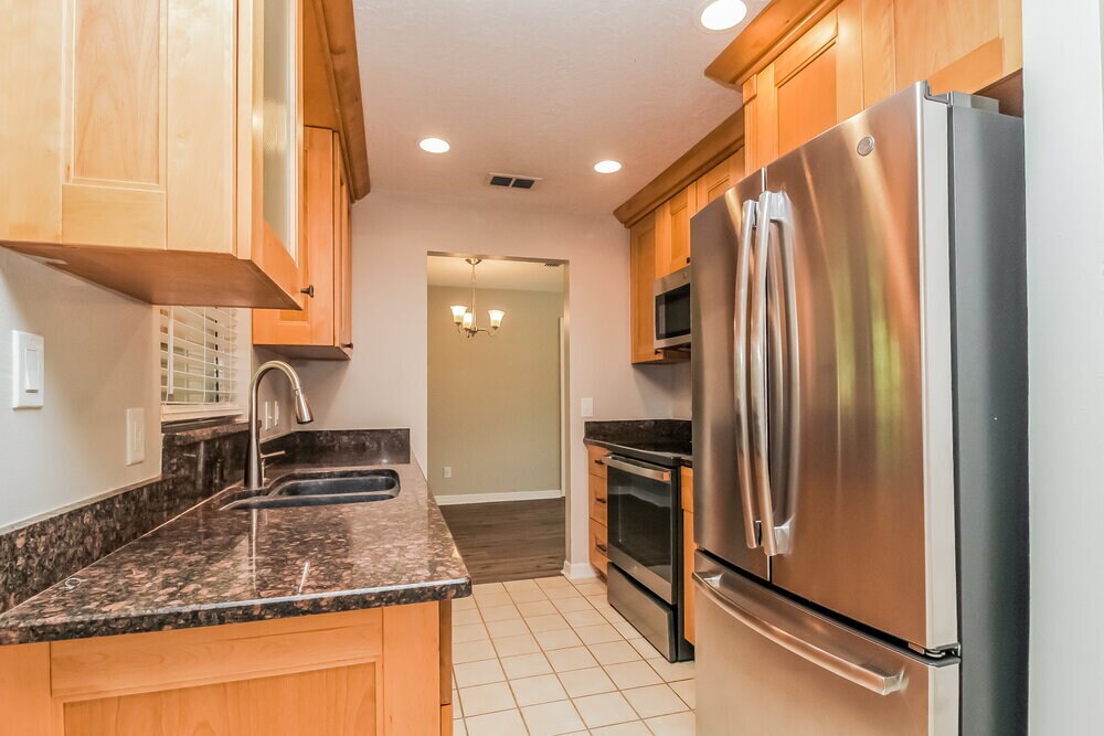 Building Photo - 3028 Dikewood Ct