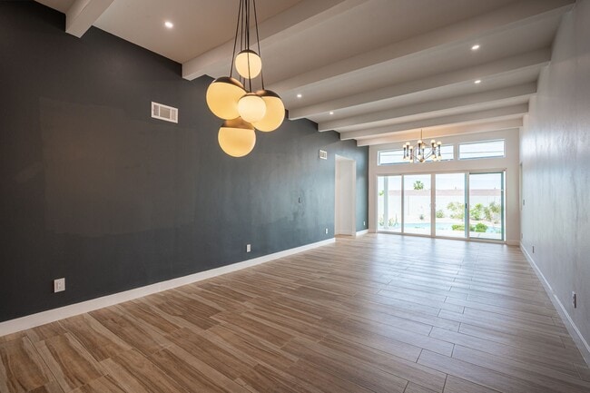 Building Photo - European-inspired Mid-Century Henderson Home!