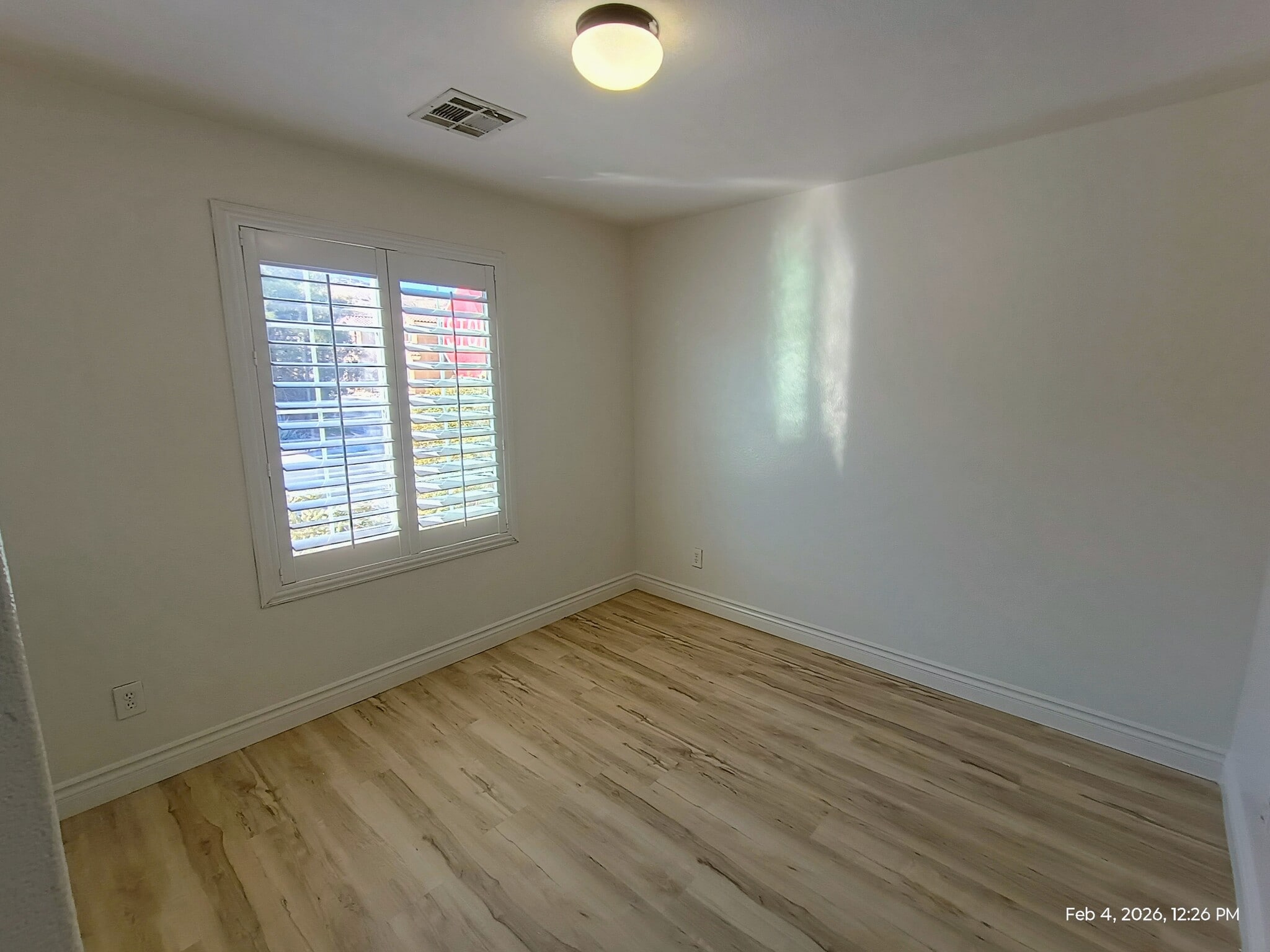 Building Photo - 674 Iron Bridge St