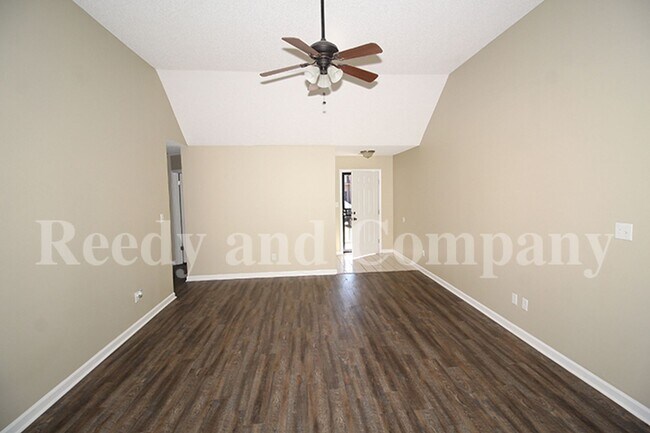 Building Photo - 9532 Chi Chi Cove