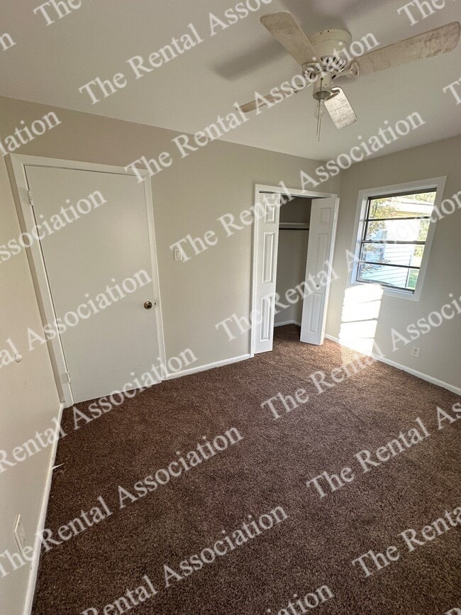 Building Photo - 316 Wallace Dean Rd