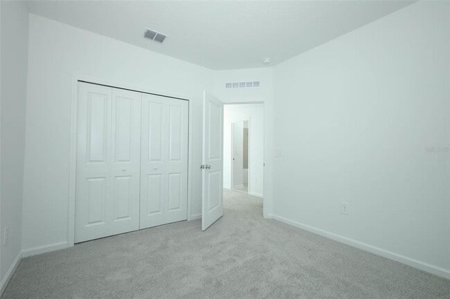 Building Photo - 2618 Skyline Lp