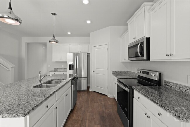 Building Photo - 133 Wedge Cir