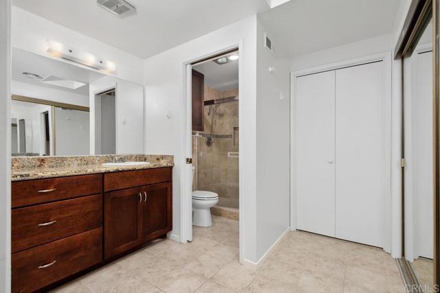 Building Photo - 115 Delicias Ct
