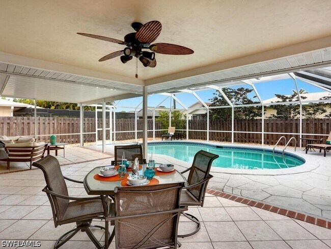 Building Photo - 625 97th Ave N