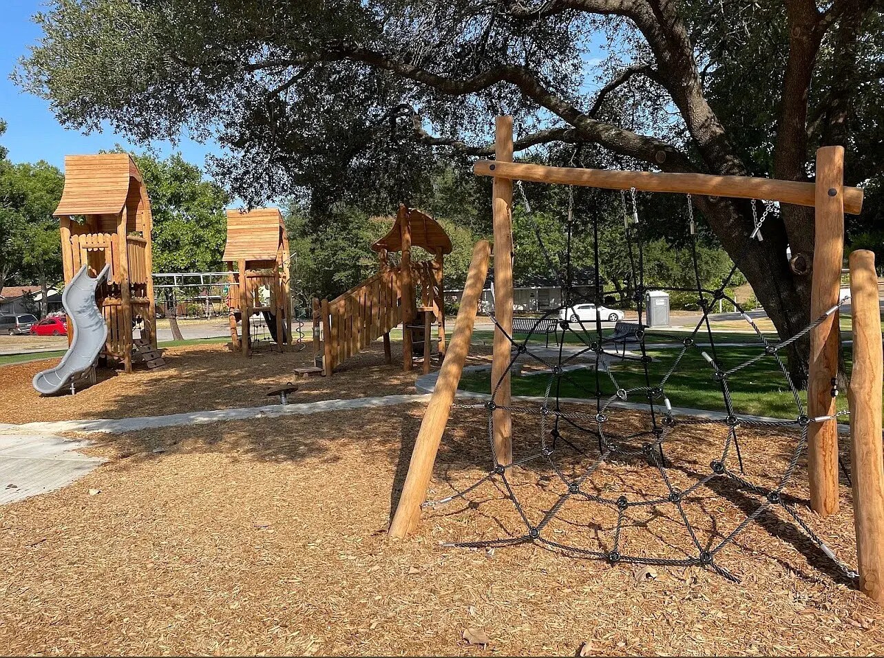 Building Photo - 324 Arborview Dr