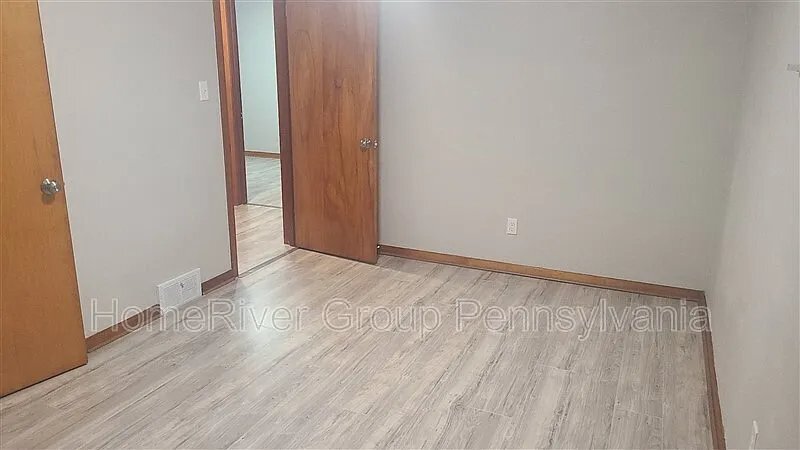 Building Photo - 215 Boston Hollow Rd