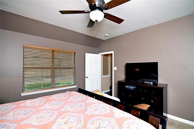 Building Photo - 122 Chinaberry Trail