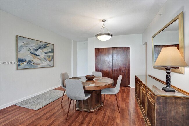 Building Photo - 3000 S Ocean Dr