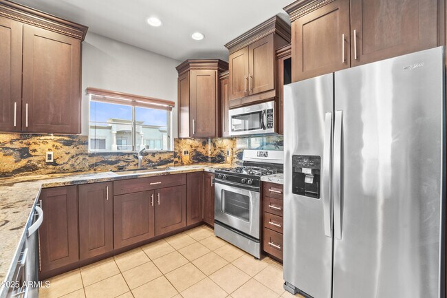 Building Photo - 5350 E Deer Valley Dr