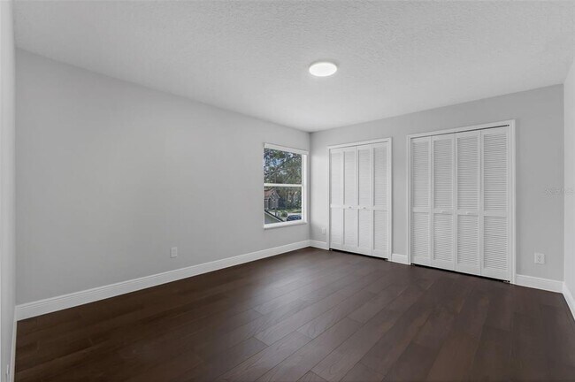 Building Photo - 1121 Needlewood Loop