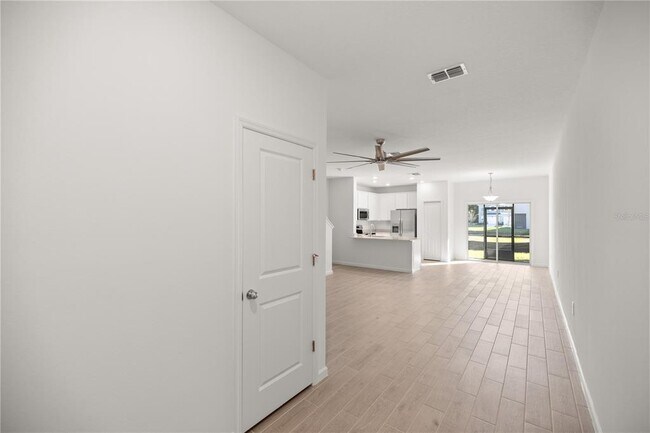 Building Photo - 3483 SE 37th Ct