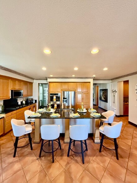 Building Photo - 1485 Clearview Cir