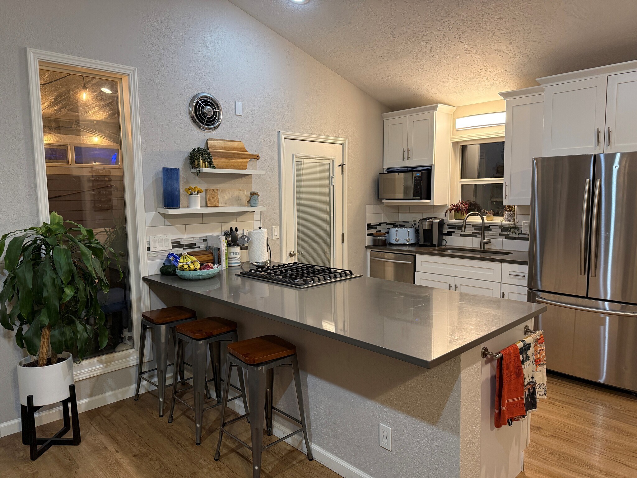 Building Photo - 148 N 2nd St