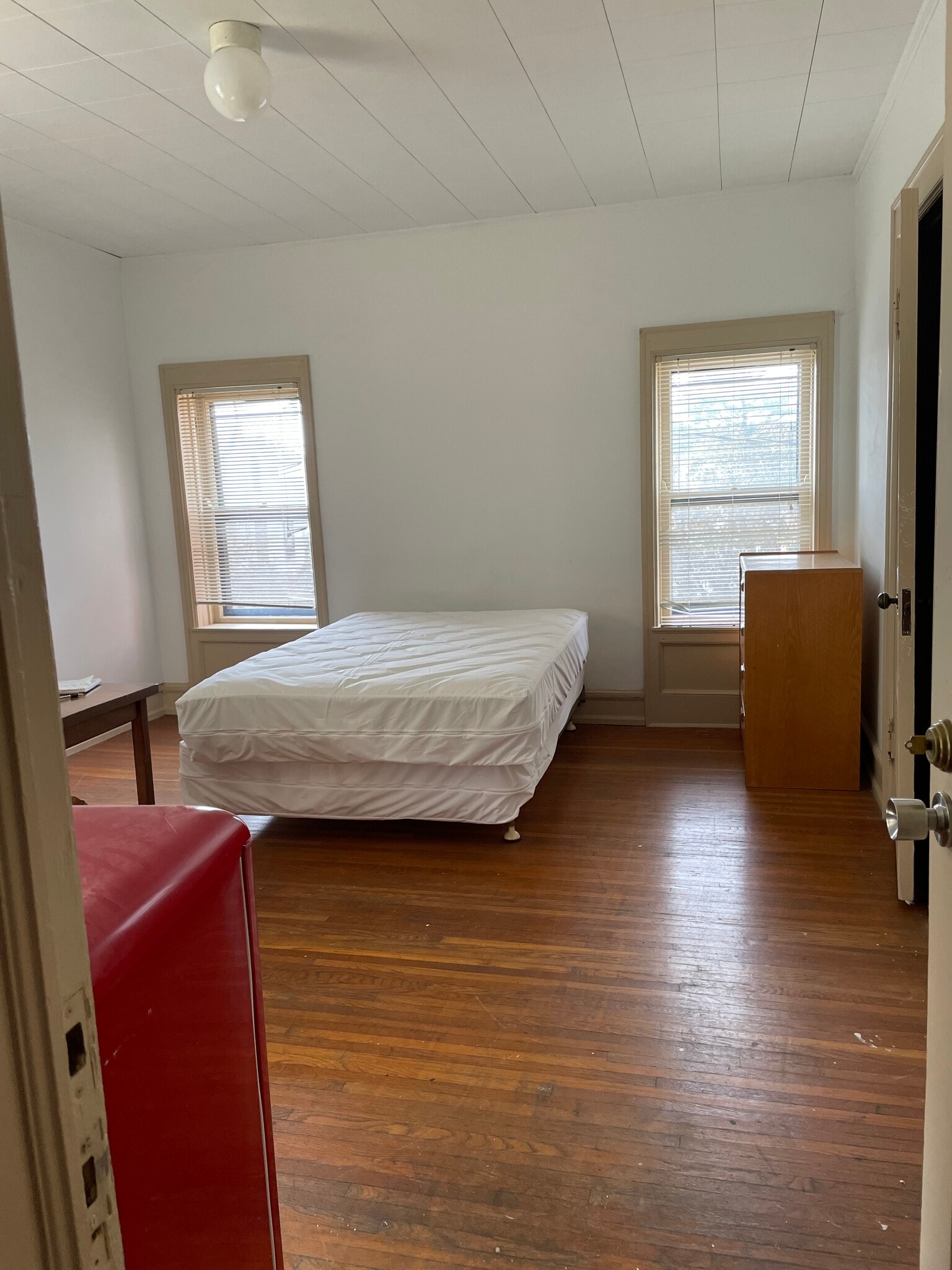 Building Photo - 505 E Seneca St