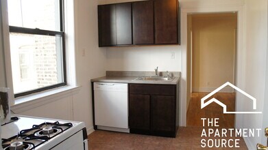 Building Photo - 2338 N Spaulding Ave