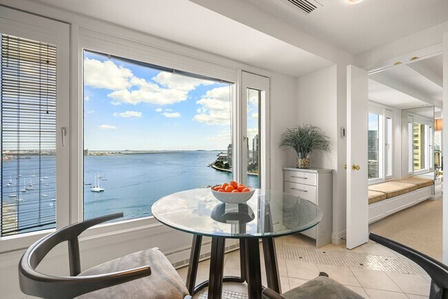 Building Photo - 10 Rowes Wharf