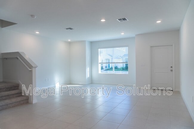 Building Photo - 10516 Sage Canyon Dr.