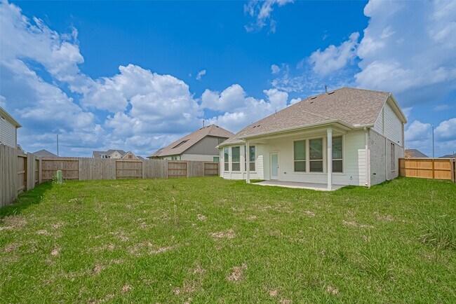 Building Photo - 5243 Trenton Arbor Ln