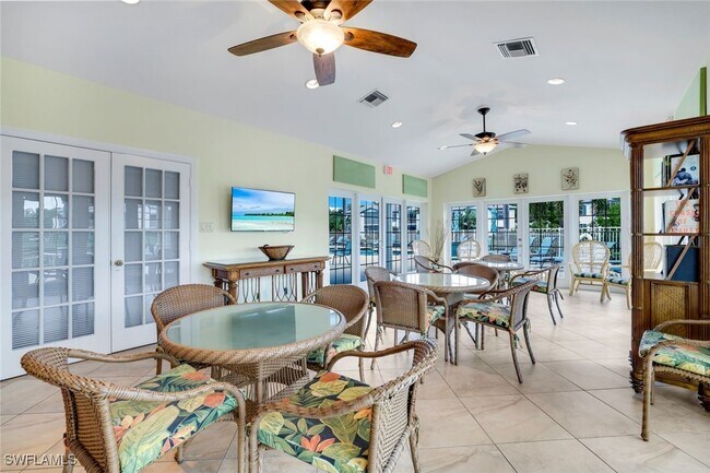 Building Photo - 859 Tanbark Dr