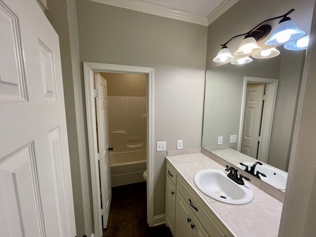 Primary Photo - 4 bed 2.5 bath home in Ridgeland!*MOVE IN ...