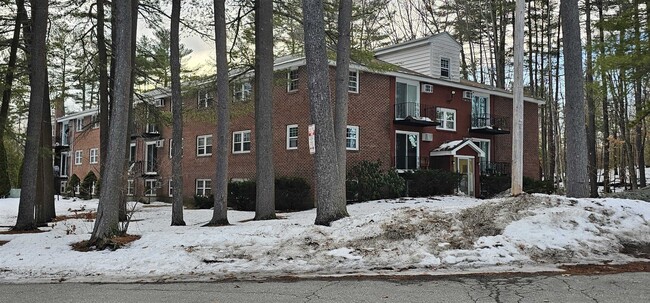 Building Photo - 1 Charleston Ave