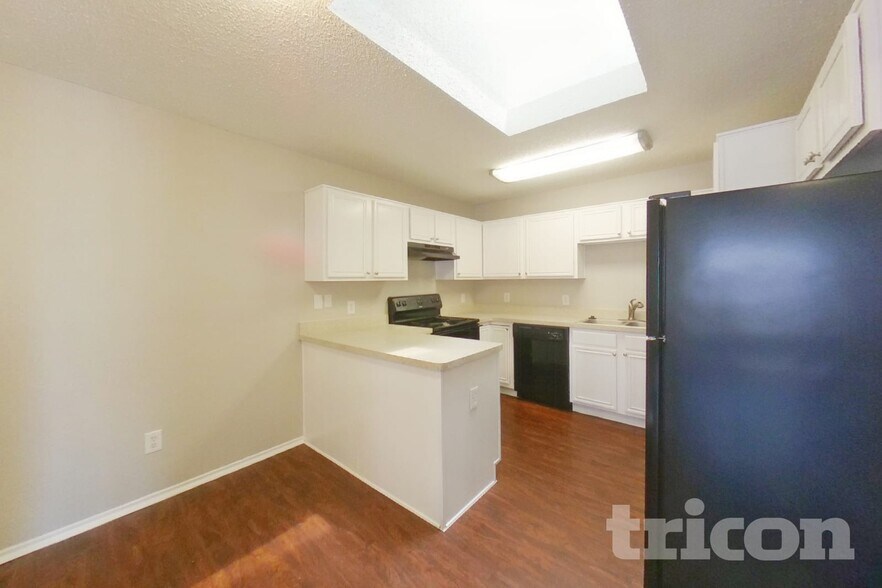Building Photo - 7309 Ashbourne Way