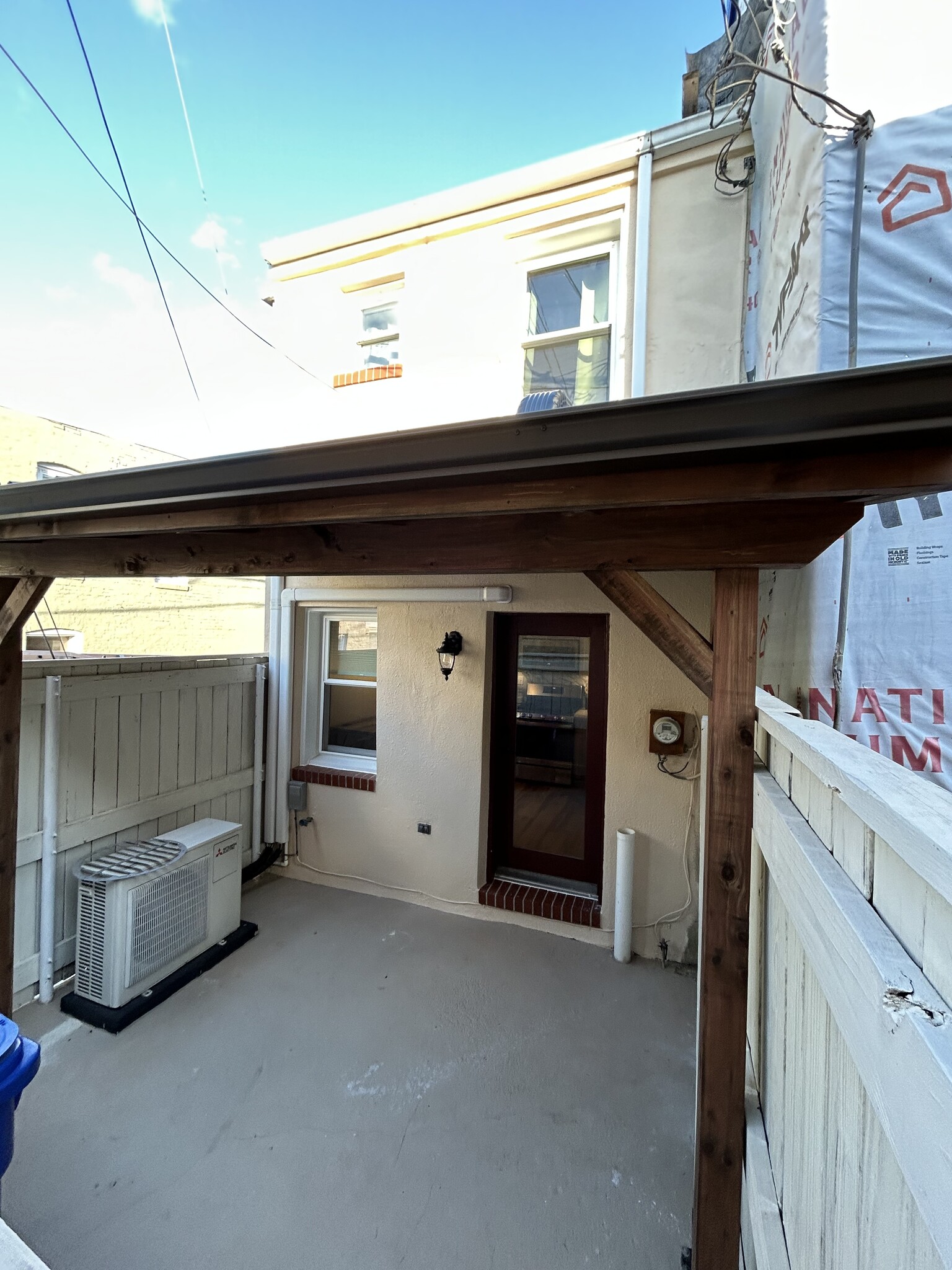 Building Photo - 114 N Collington Ave