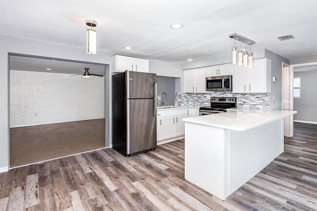 Building Photo - 3549 Winder Dr