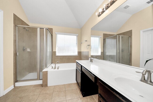 Building Photo - 3018 Wellington Pass Dr