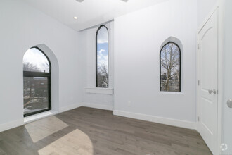 Building Photo - 847 State St