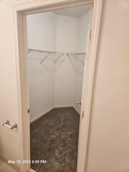 1st floor W/I closet off bathroom - 1608 Mallard Pond Dr