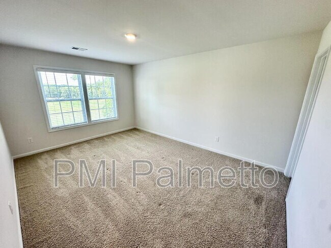 Building Photo - 35 Golden Spur Ln