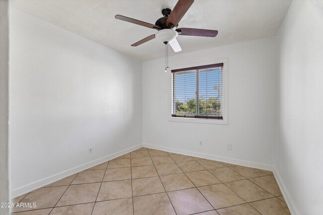 Building Photo - 7126 N 19th Ave