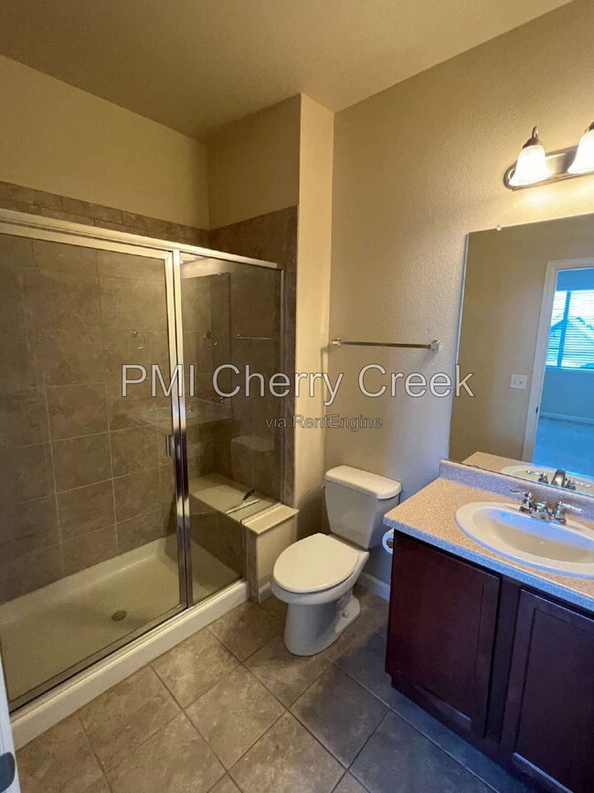 Building Photo - 8159 S Akron Ct