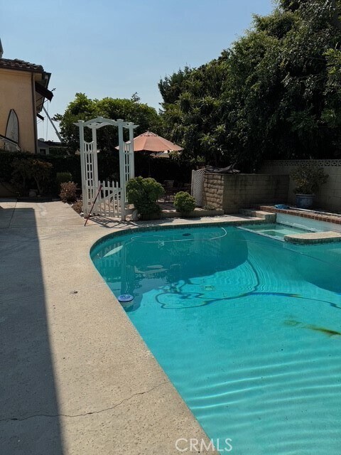 Building Photo - 5212 Chablis Cir
