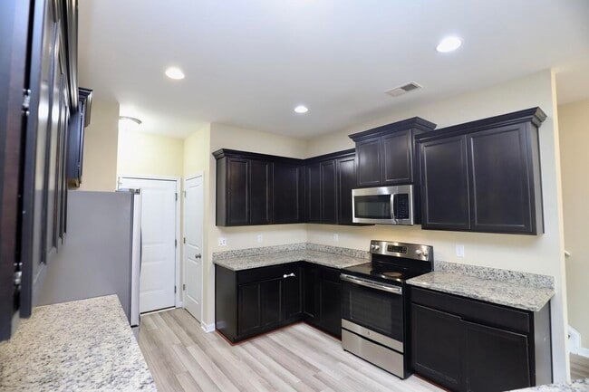 Building Photo - 1786 Ruger Dr