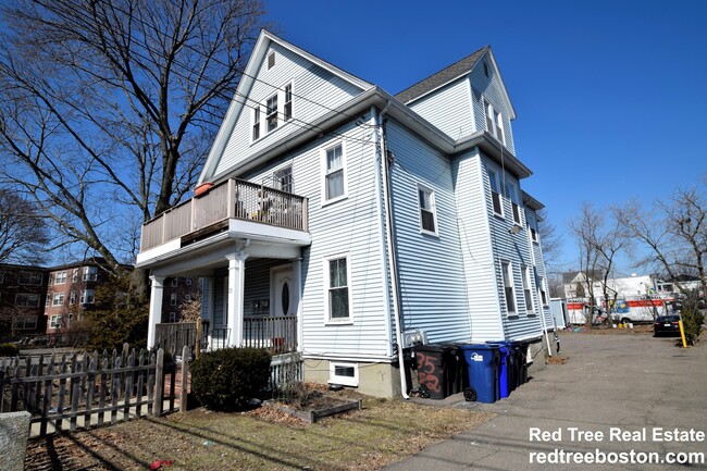 Building Photo - 35 Faneuil St