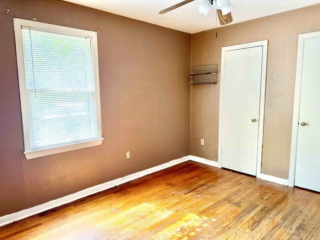 Building Photo - 1125 Perkins Rd