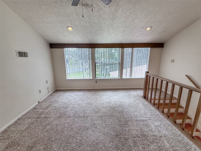 Building Photo - 13103 Holston Hills Dr