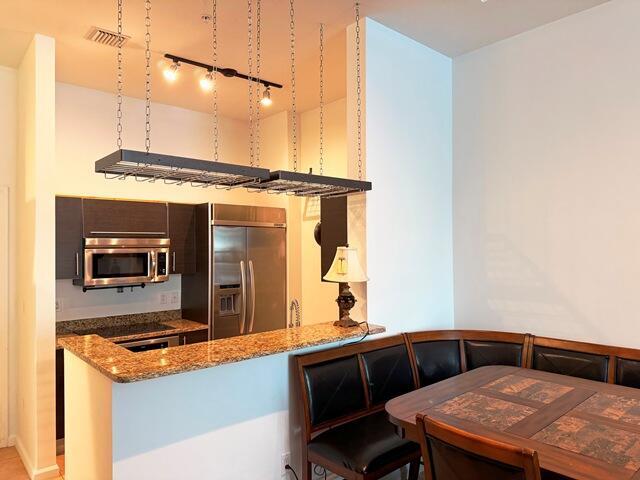 Building Photo - 550 Okeechobee Blvd