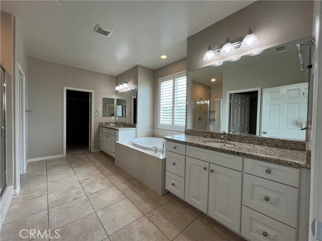 Building Photo - 2884 Bella Ct