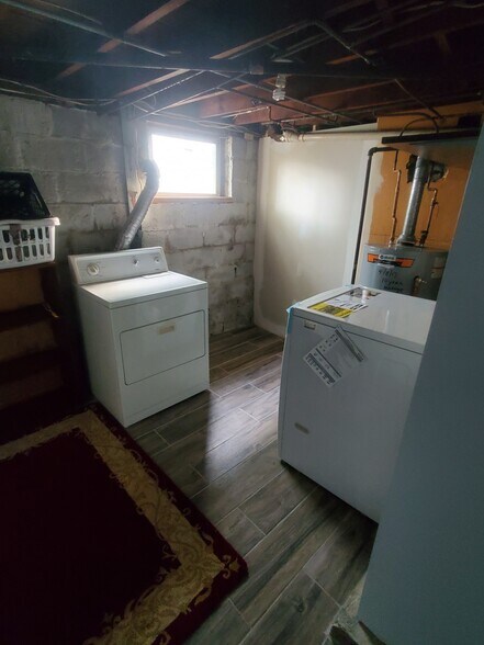 Building Photo - 13 Olcott St