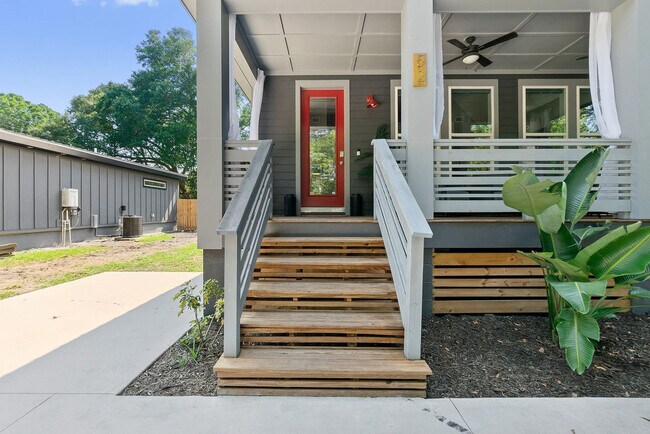 Building Photo - 52 Florida Ave