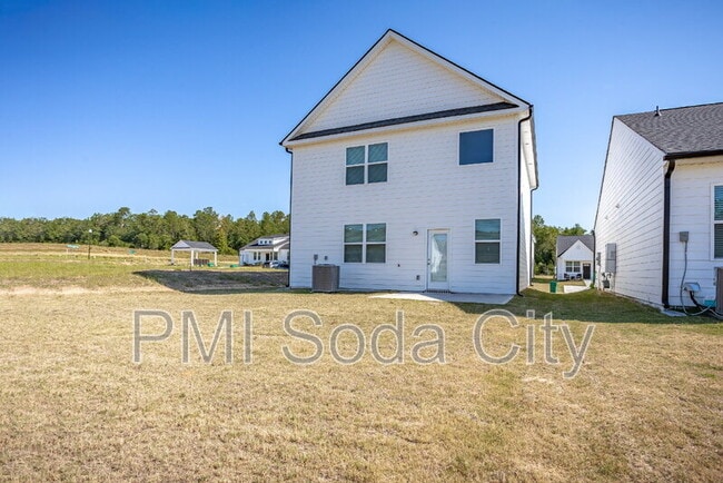 Building Photo - 626 Quartz Ln