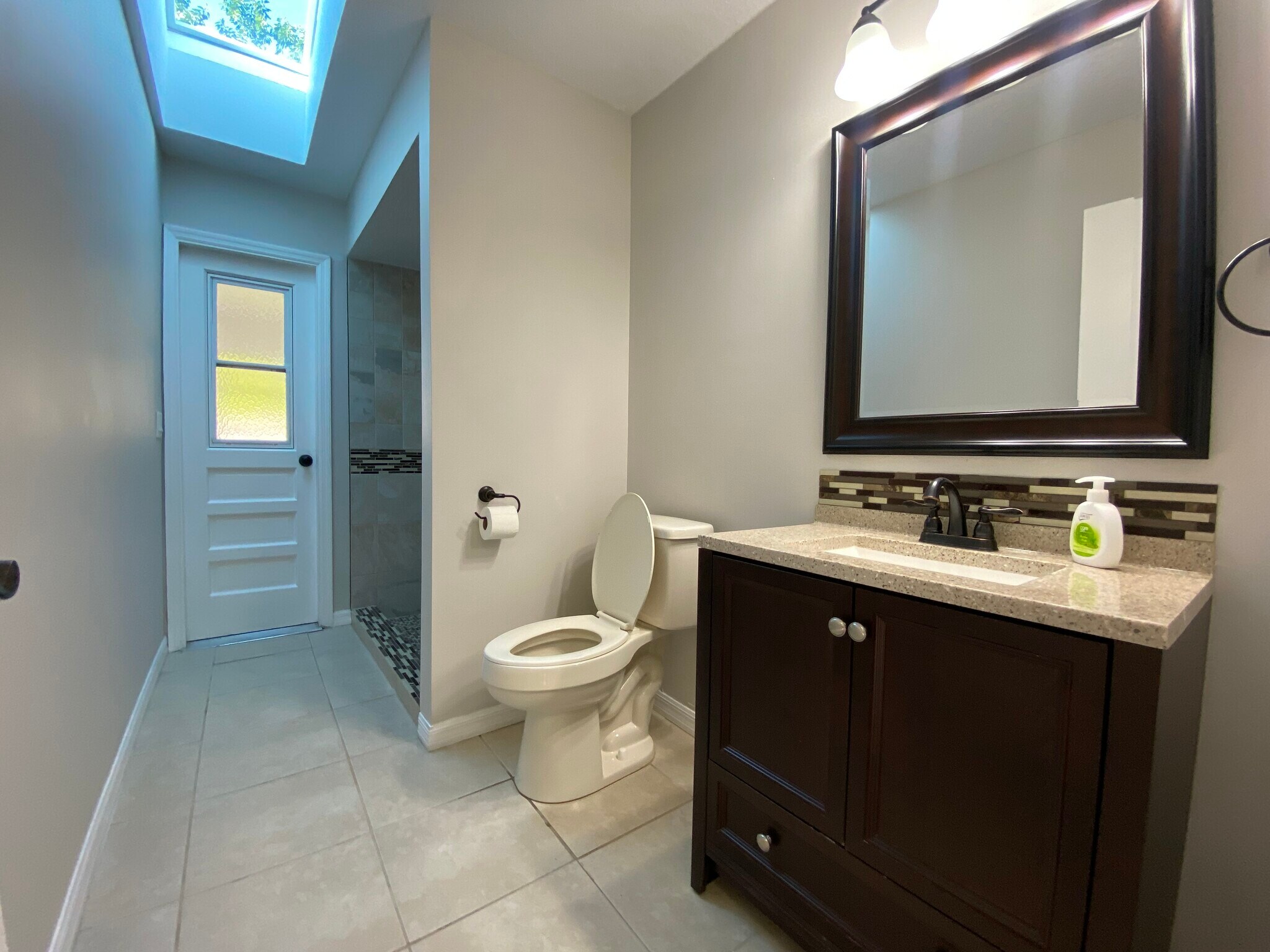 Building Photo - 2297 SE Trillo St