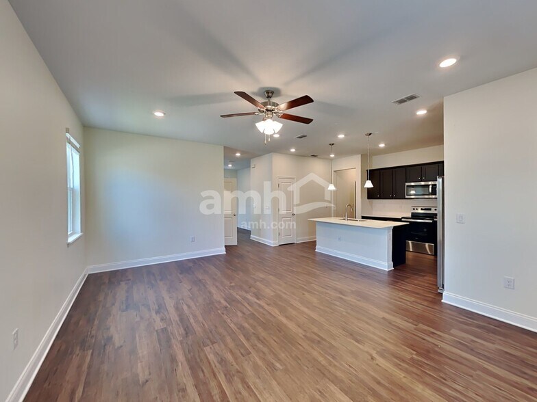 Building Photo - 3651 Windward Hls Blvd