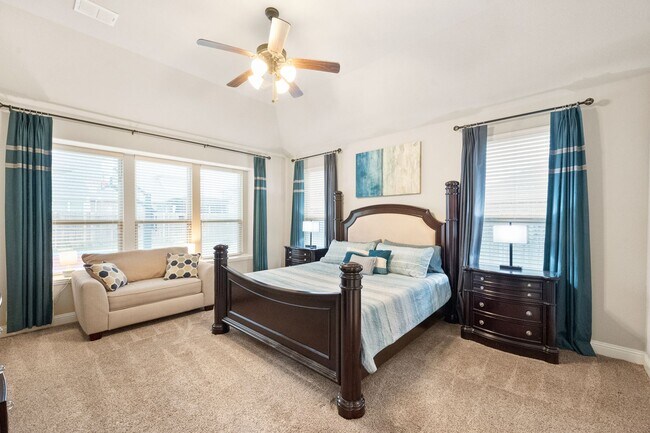 Building Photo - Fully Furnished Home in South Grand Prairi...